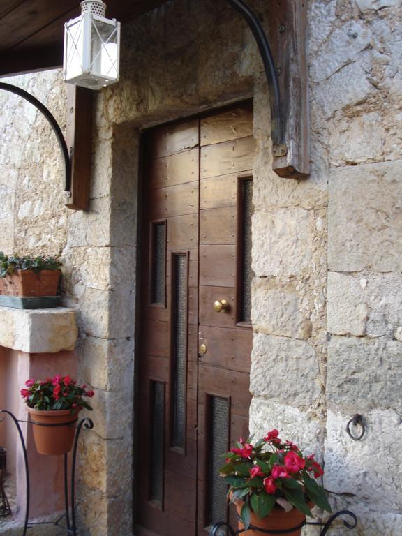Agriturismo La Fattoria Сан-Донато-Валь-ди-Комино Экстерьер фото