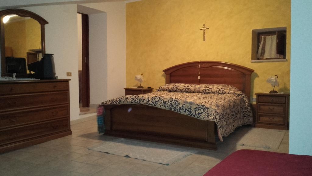 Agriturismo La Fattoria Сан-Донато-Валь-ди-Комино Экстерьер фото